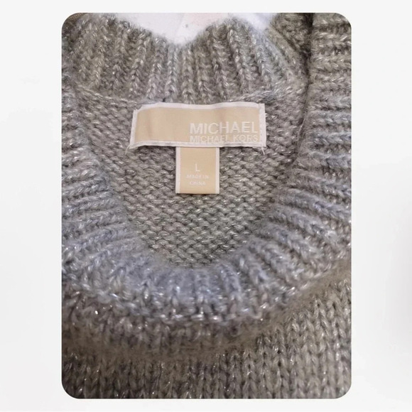 Michael Kors Wool Blend Grey Shimmery Poncho  Size Large - Picture 7 of 12